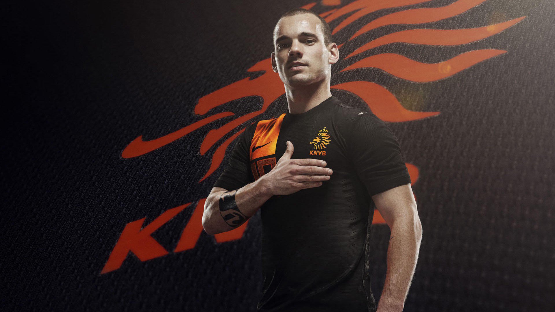 开云体育-绿茵启示录，里昂的战术完胜与莫德里奇的争冠接管—唯一性如何定义赛场传奇