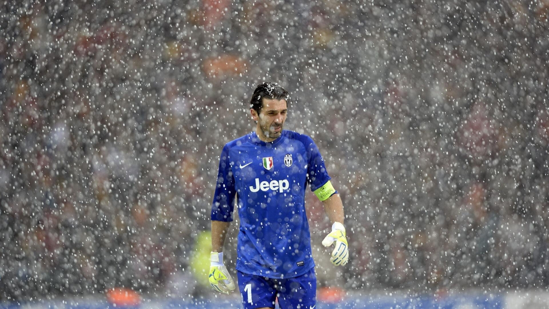 红土之王的草地绝唱，纳达尔在温网翻盘，ATP总决赛的终极统治